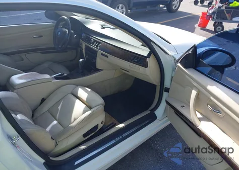 2008 BMW 328I z USA, uszkodzony, nr VIN WBAWB33558P135228